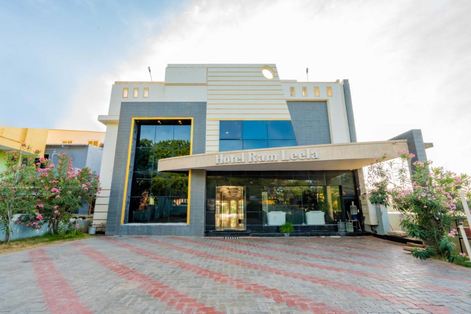 Hotel Ramleela Рамешварам Экстерьер фото